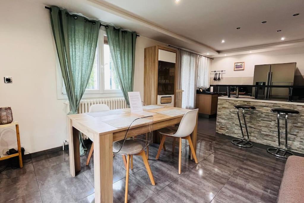 אנסי Appartement Proche Centre Ville Avec Parking Gratuit מראה חיצוני תמונה