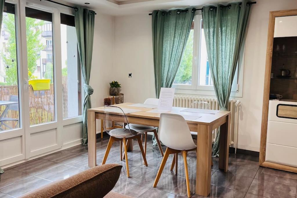 אנסי Appartement Proche Centre Ville Avec Parking Gratuit מראה חיצוני תמונה